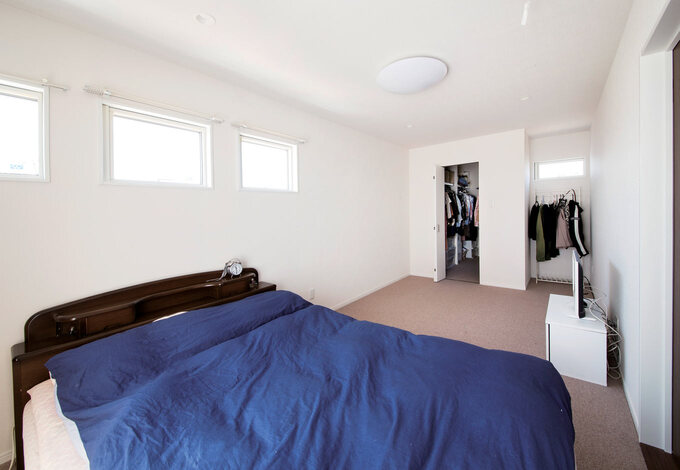 ウォークインクローゼットを設けたメインベッドルーム