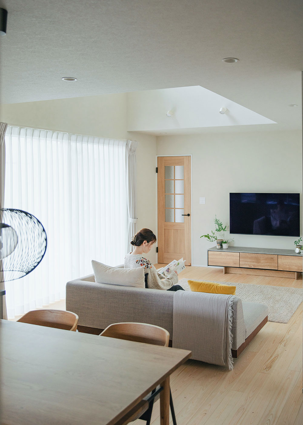 フジモクの家（富士木材）【自然素材、狭小住宅、省エネ】無垢は冬もあたたか。冷え性の奥さまも笑顔