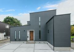 収納のプロが『nattoku住宅』で建てた家事ラクな住まい