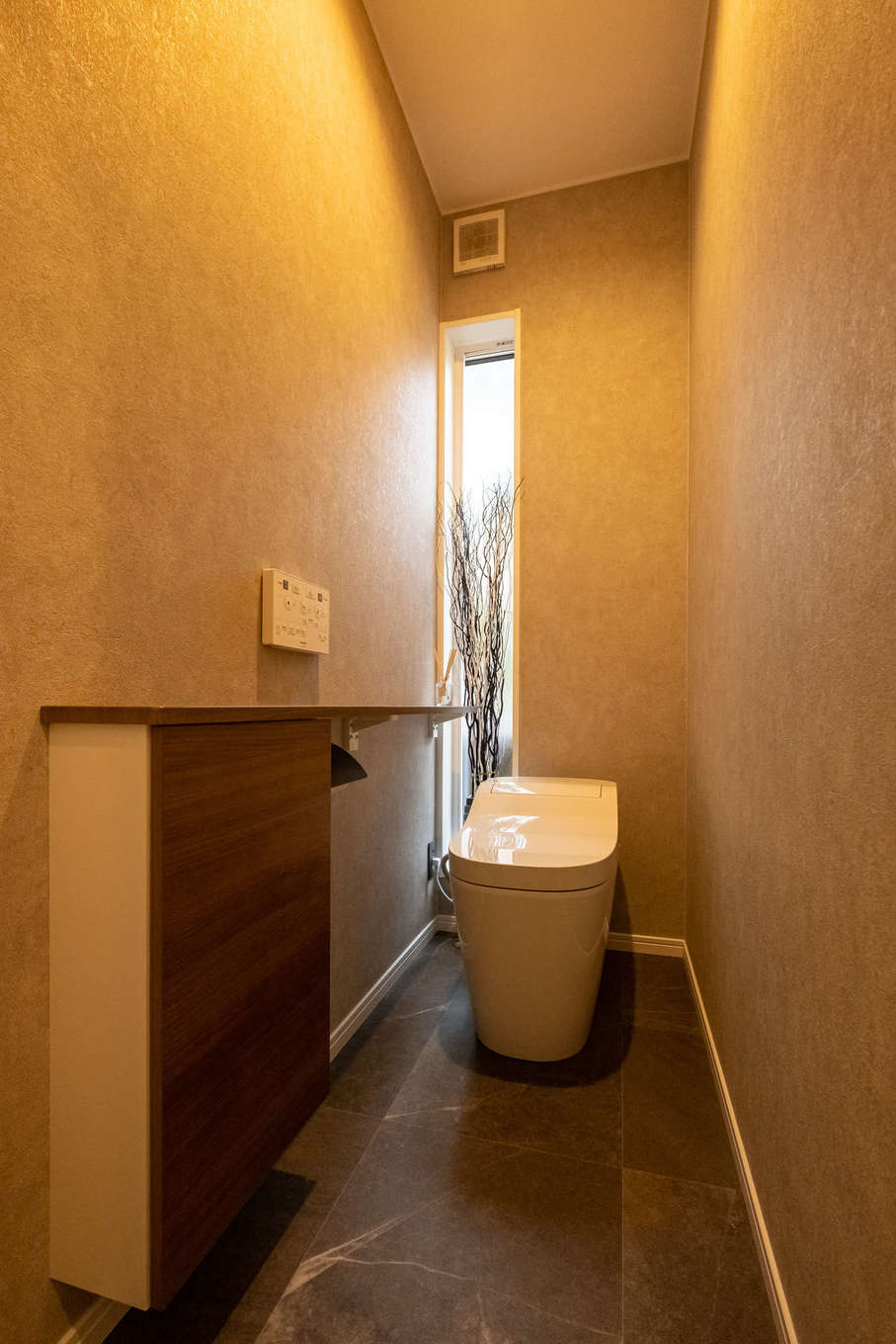 臼幸産業【子育て、省エネ、間取り】トイレ