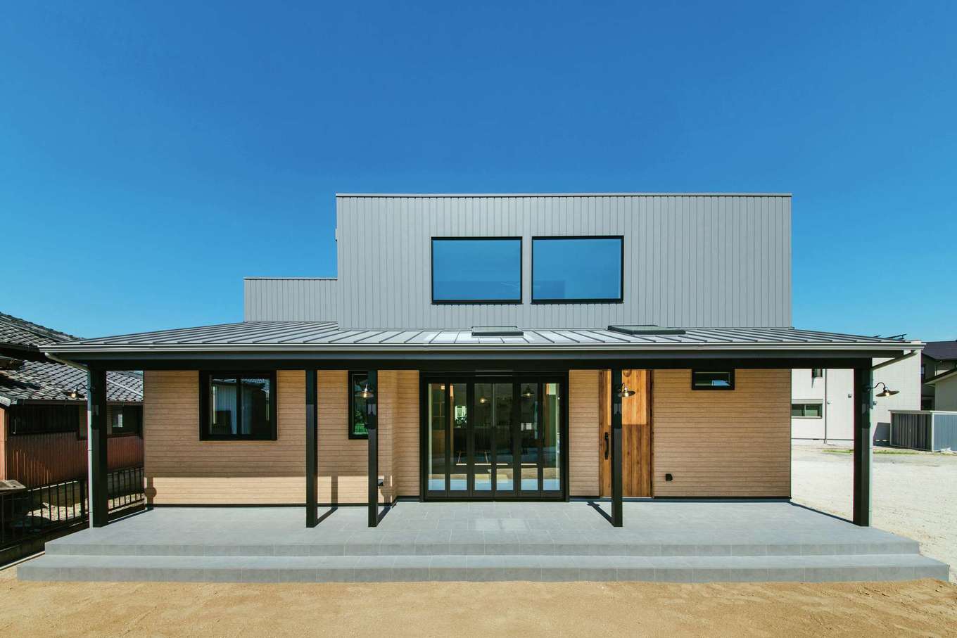 スカイグラウンド【デザイン住宅、間取り、平屋】シンプルモダンと和がバランスよく調和した外観