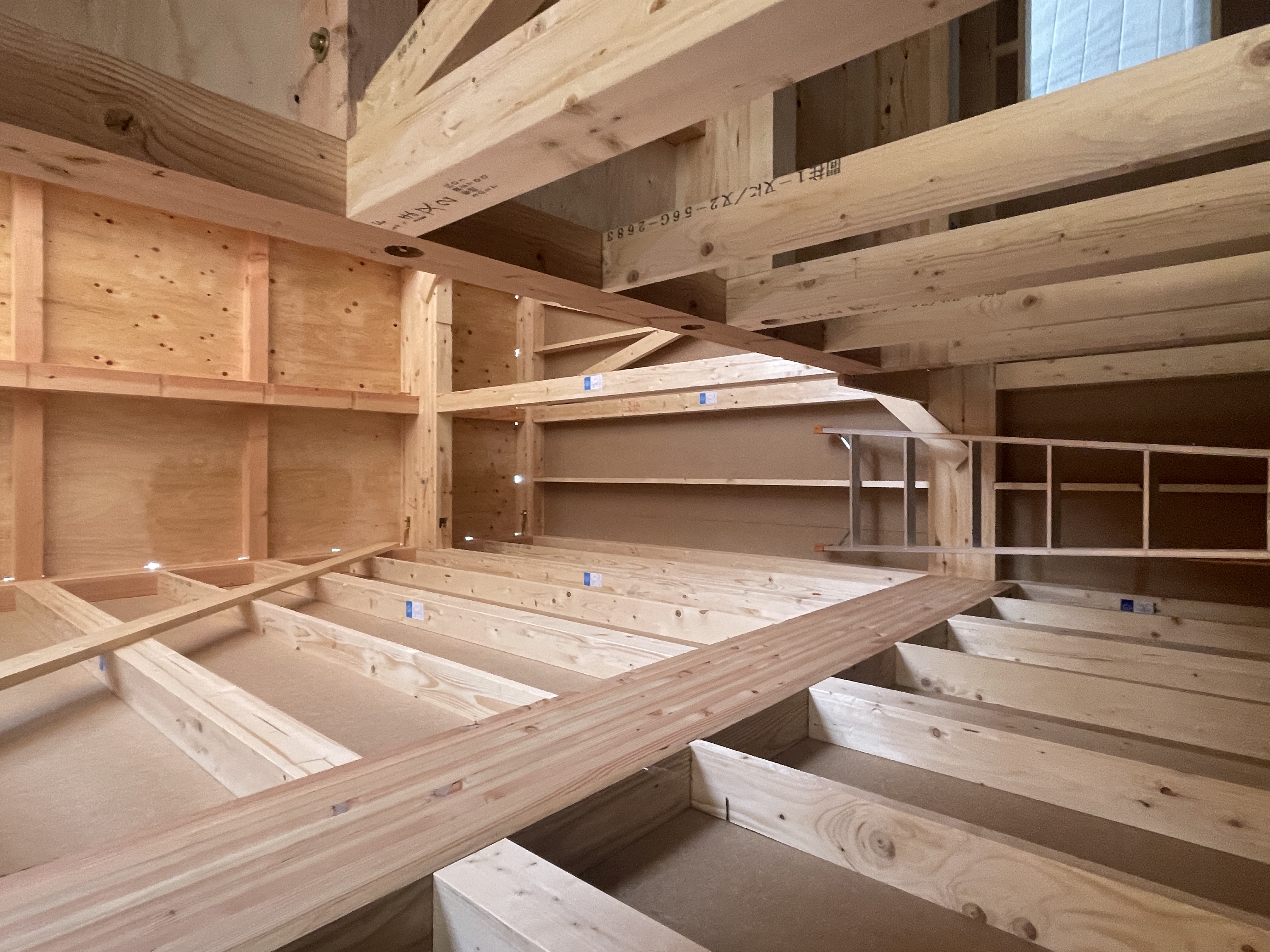 実際に建っている物件のご見学♪