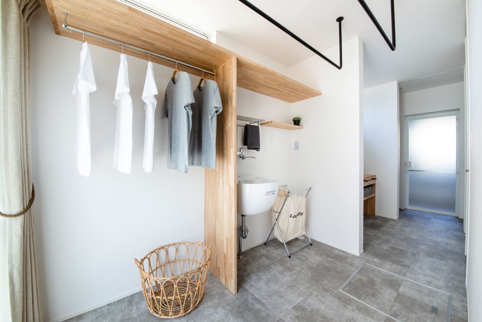 S.CONNECT（エスコネクト）【デザイン住宅、収納力、間取り】収納はあえて１箇所にまとめず、適材適所に配置