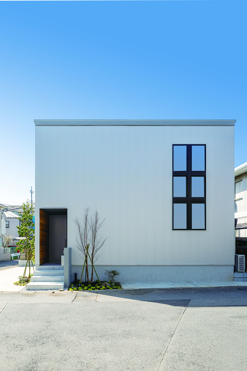 ETERNITY（エタニティ)　SIMPLE NOTE 浜松東【デザイン住宅、省エネ、インテリア】総2階・キューブ型の「VALO」は、世代を問わず人気のデザイン。通り側からは中の様子がわからない設計もうれしい