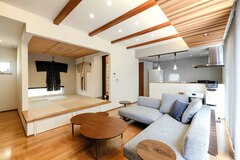 和モダンの魅力を活かした二人の理想空間