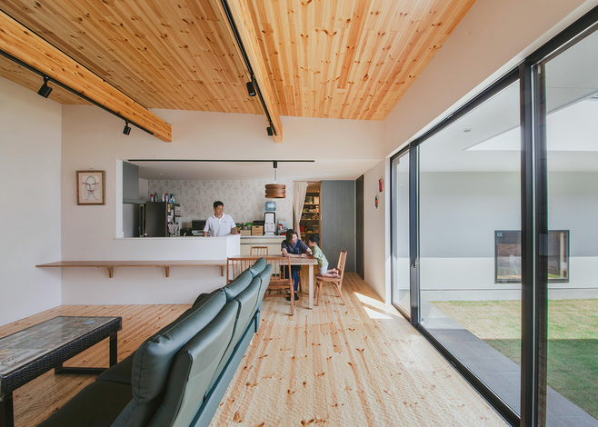 ハウスコネクト【建築家、平屋、ガレージ】