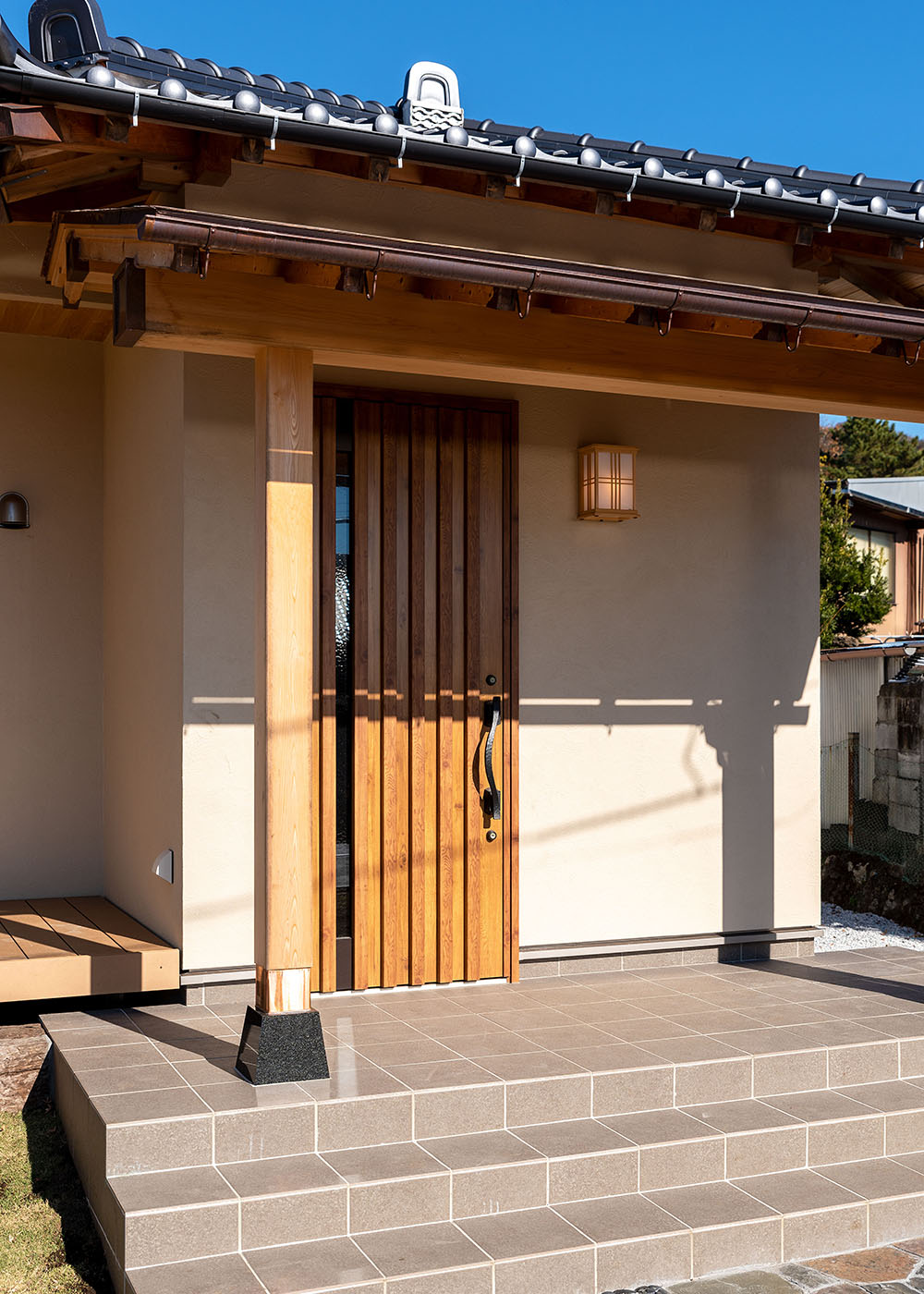 藤田工務店【和風、自然素材、平屋】玄関ポーチ