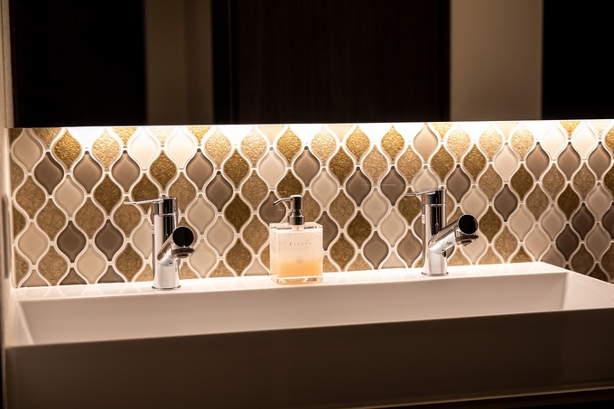 間接照明で優雅な空間を演出