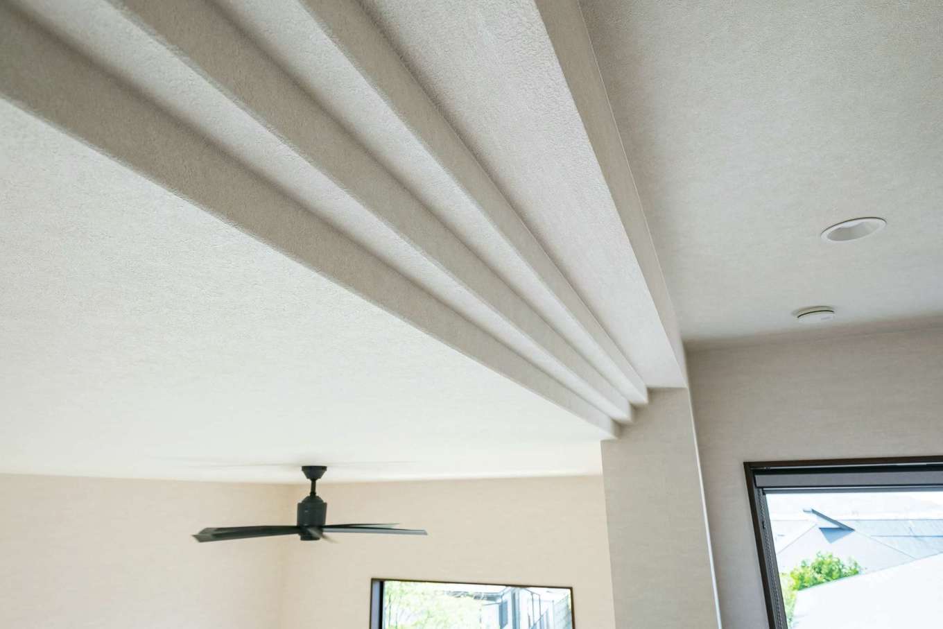 -delphi- デルフィ（藤井建築事務所） 【デザイン住宅、建築家、インテリア】熟練の職人技が光る吹抜けの折上げ天井