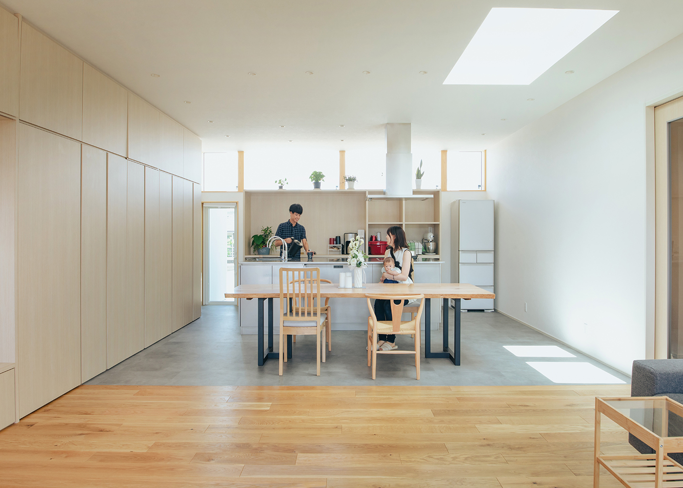 小幡建設【デザイン住宅、収納力、趣味】フルオーダーの業務用キッチンがG邸の主役。「自宅で料理教室を開きたい！」という奥さまの夢が叶う日も近い