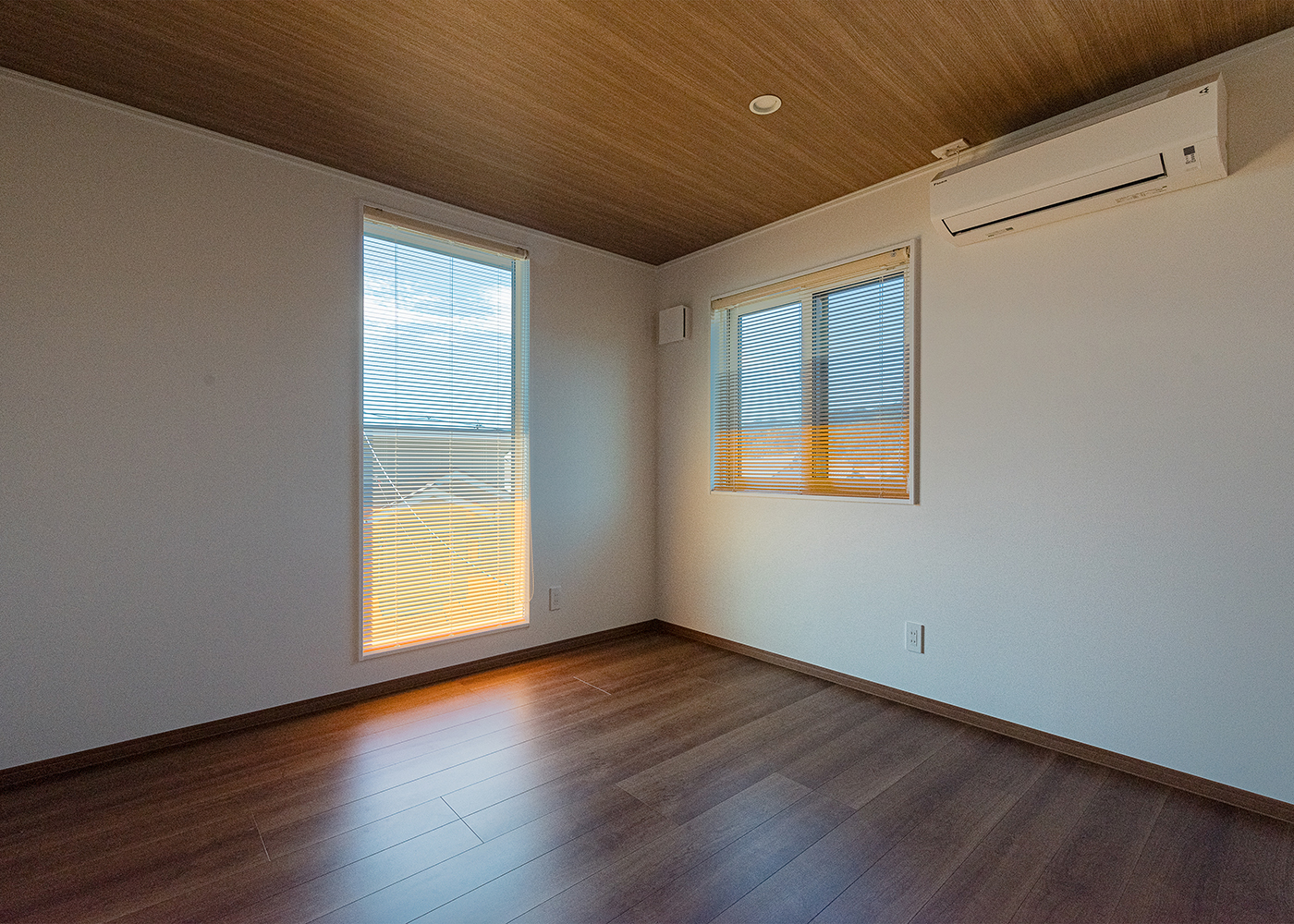 イシカワ【収納力、省エネ、ペット】子どもが帰省したときに使うゲストルーム