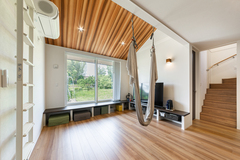 自然光に包まれる和モダンの平屋住宅