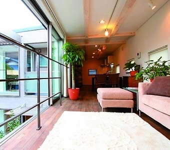 不動産業50年のアキヤマだから中古販売セットリフォームもお任せ