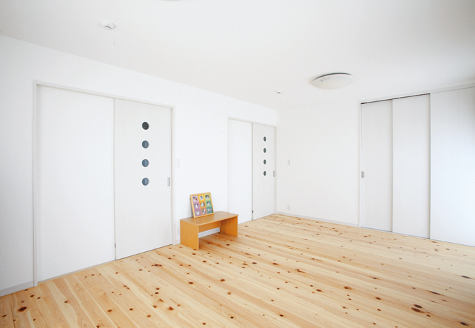 １階の子ども部屋は、成長に応じて間仕切り可能