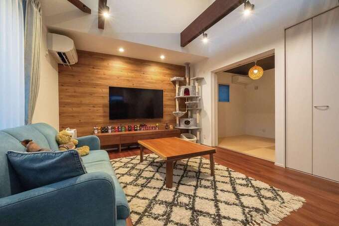 普段は和室とつなげ、広さを演出。収納も適材適所に備えられた