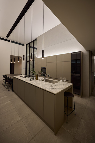 シックなグレーのグラデーション