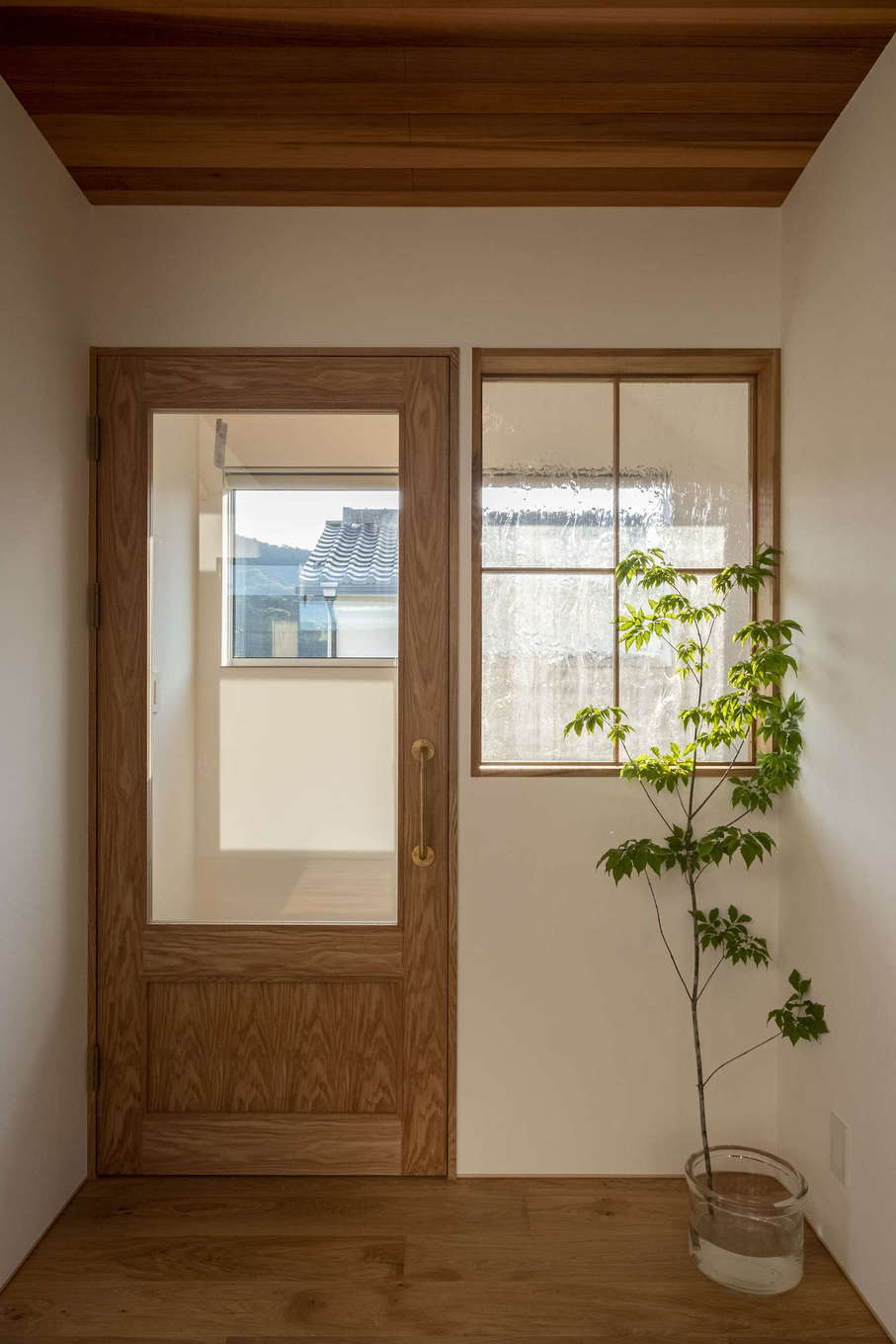 Hands Works（アオイ建築）【収納力、自然素材、間取り】贅沢に使った無垢の木の香りと質感に癒やされる