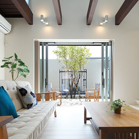 甲静ハウジング【展示場見学・完成見学会・土地相談】