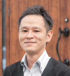 専務取締役 芹澤 素臣さん