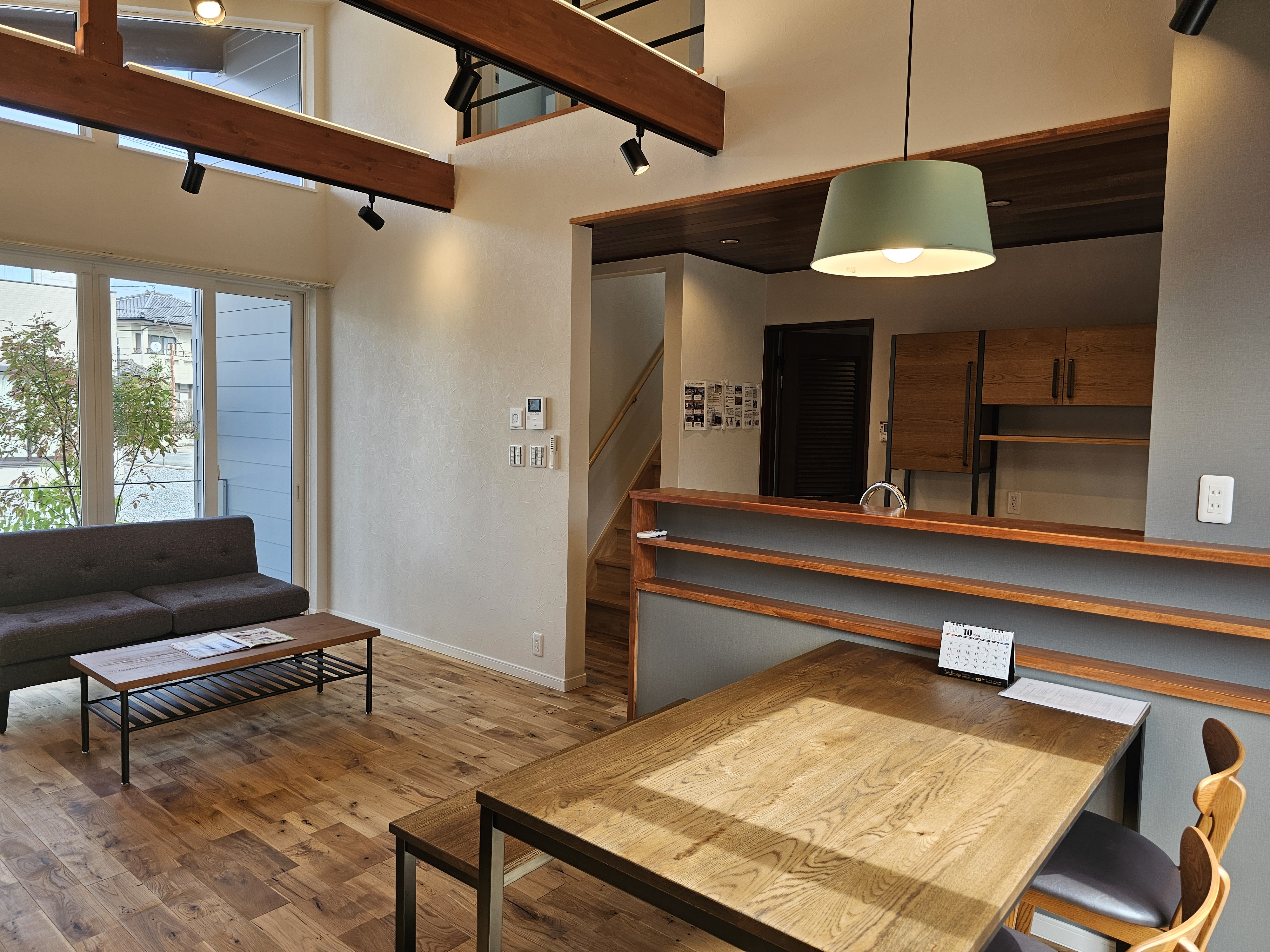 モデルハウス見学会