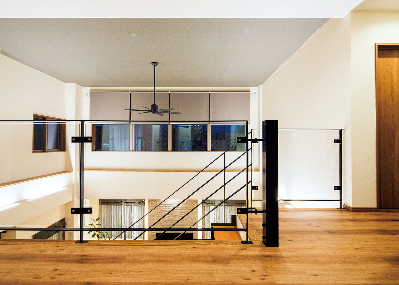 -delphi- デルフィ（藤井建築事務所） 【デザイン住宅、建築家、鉄骨鉄筋コンクリート構造】リビングイン階段