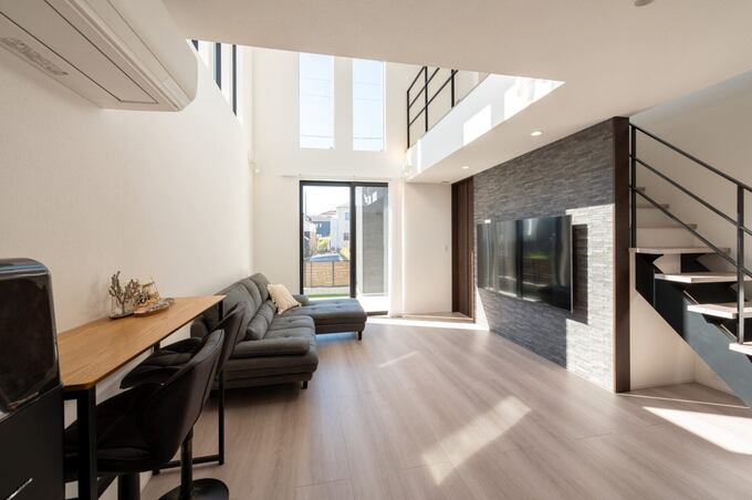 アッシュホーム