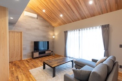 23坪2LDK勾配天井平屋の家