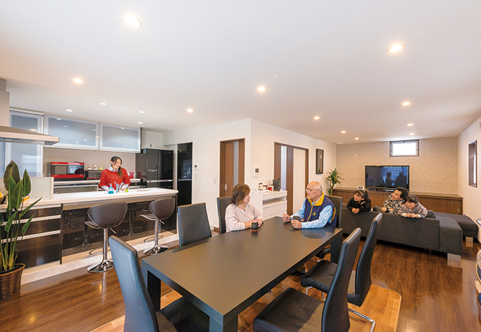 甲静ハウジング【収納力、二世帯住宅、間取り】