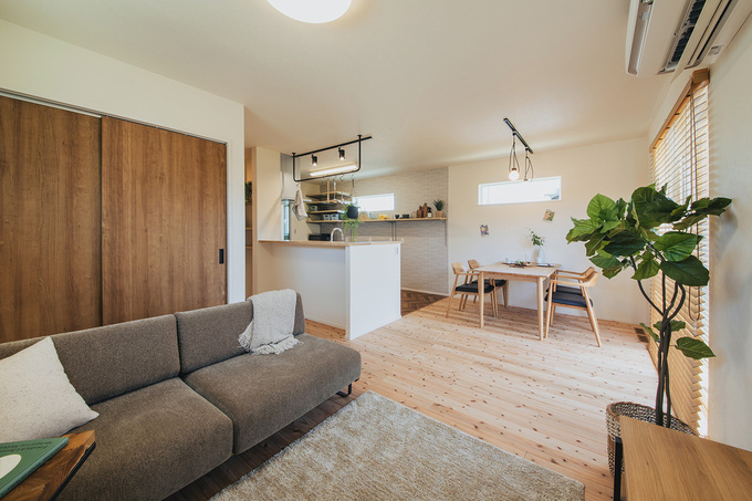 敷居がないため掃除が楽に