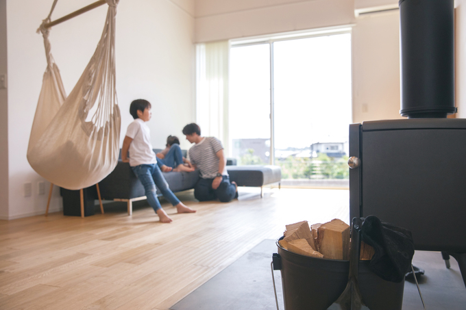 命がけで木を守るアーボリストが こよなく愛するアナログな暮らし