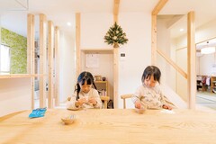 テーブルや椅子も『福工房』のもの。雰囲気にマッチ