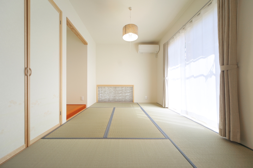 花みずき工房【和風、自然素材、平屋】自然素材がふんだんに使用された、太陽の光が気持ちよい和室