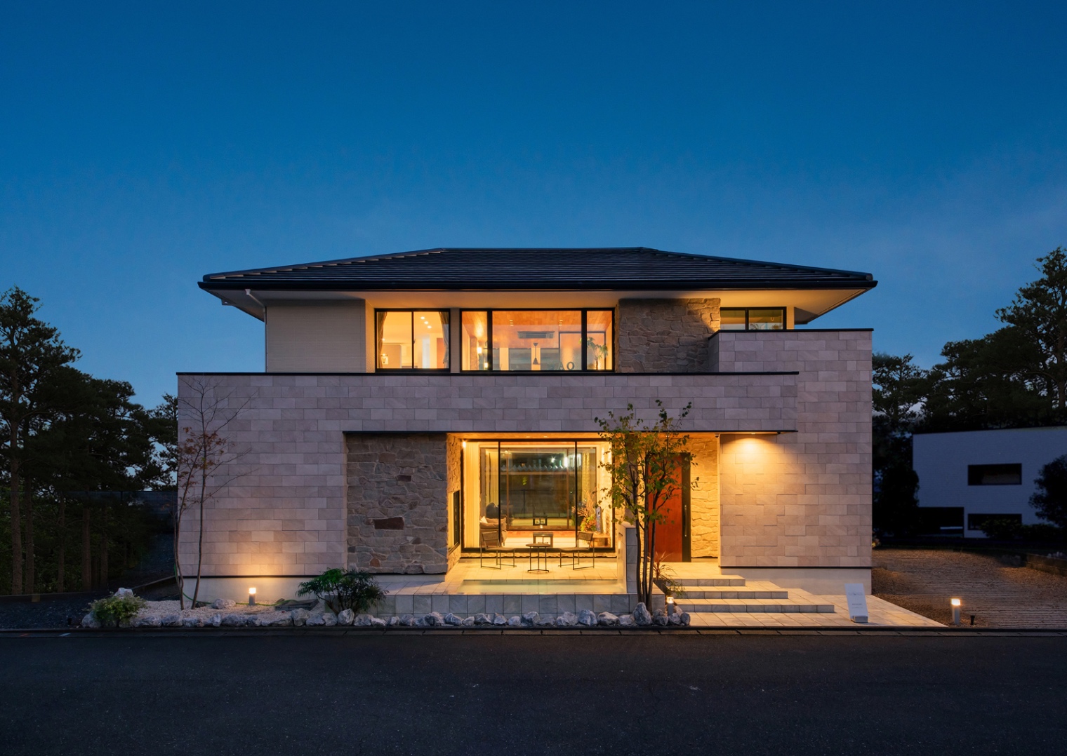 4LDK 上質な素材感に包まれるリアルサイズな家　見学会