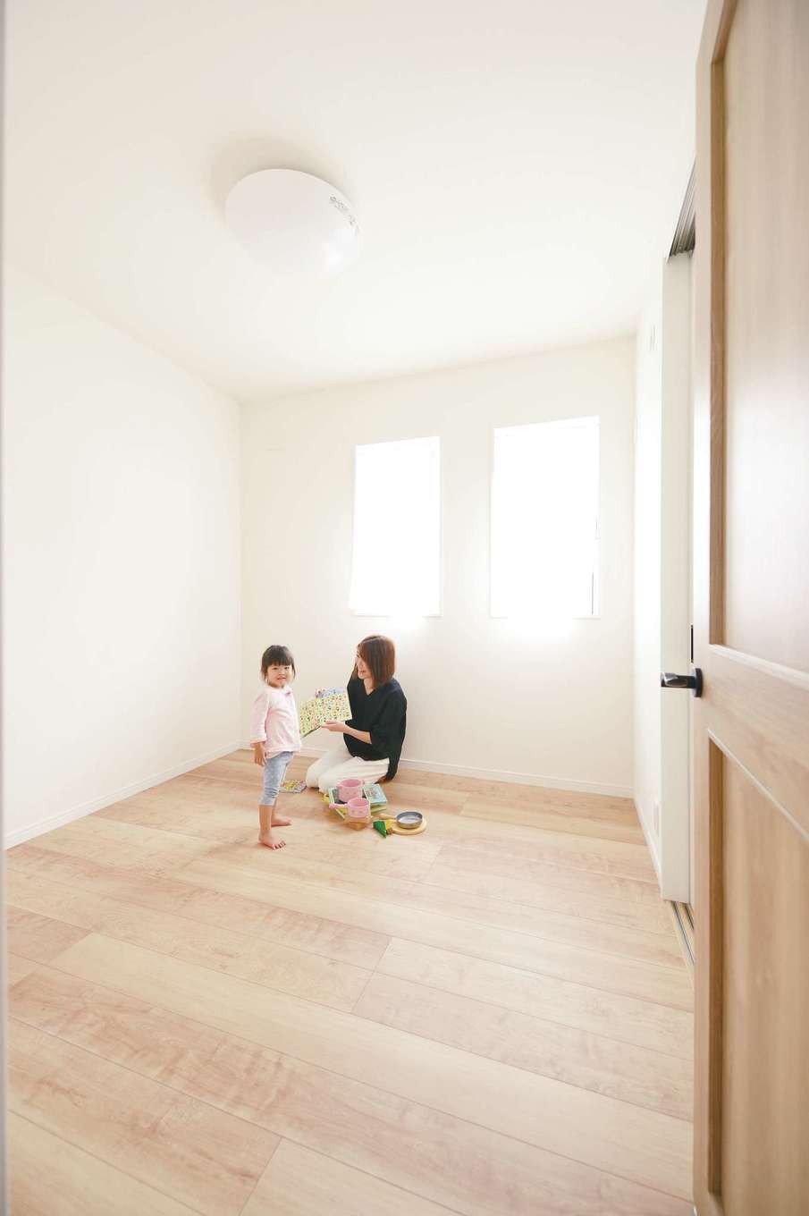 ほっと住まいる【子育て、自然素材、間取り】子ども部屋は明るく、ナチュラルな雰囲気で