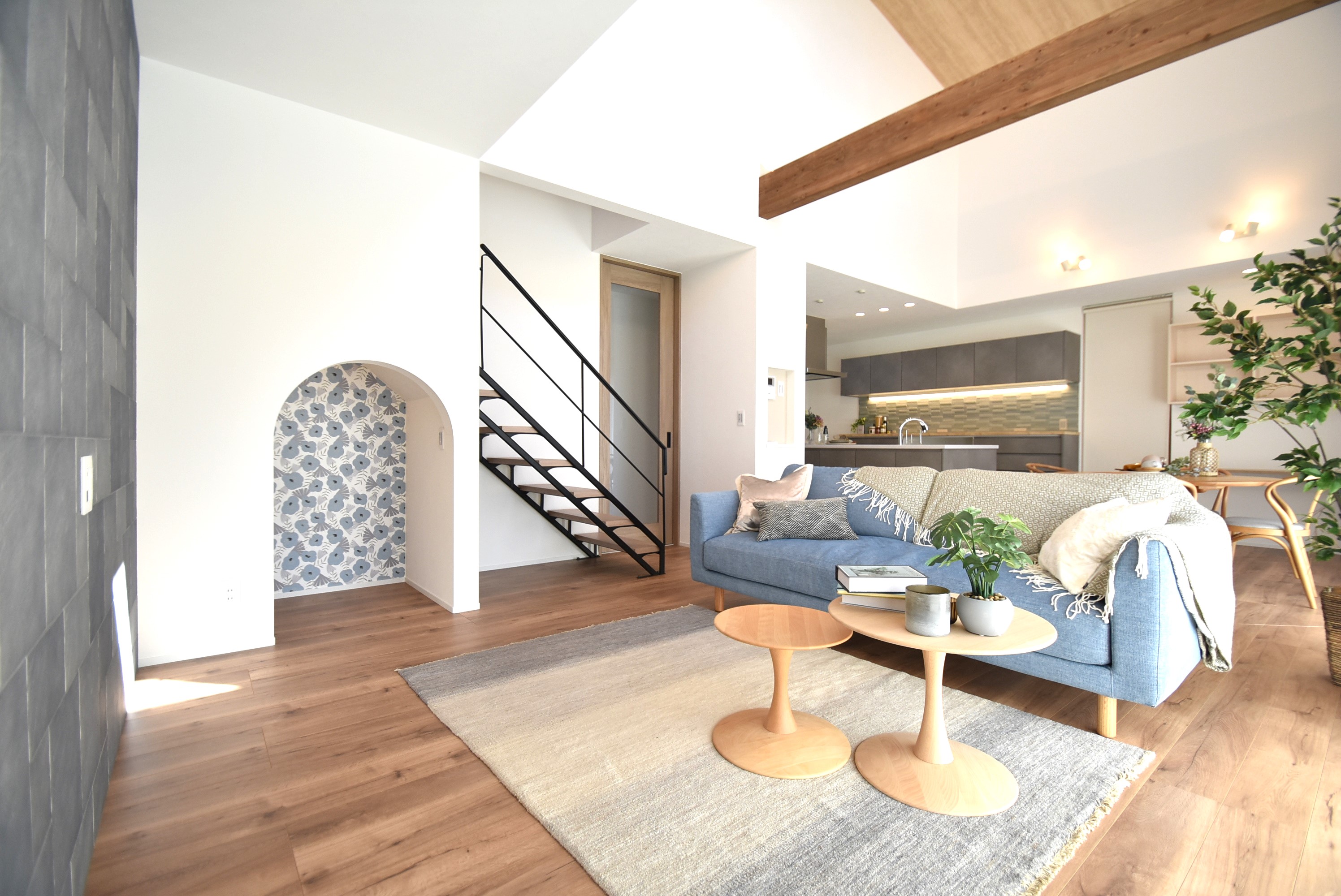 カクニシビルダー｜