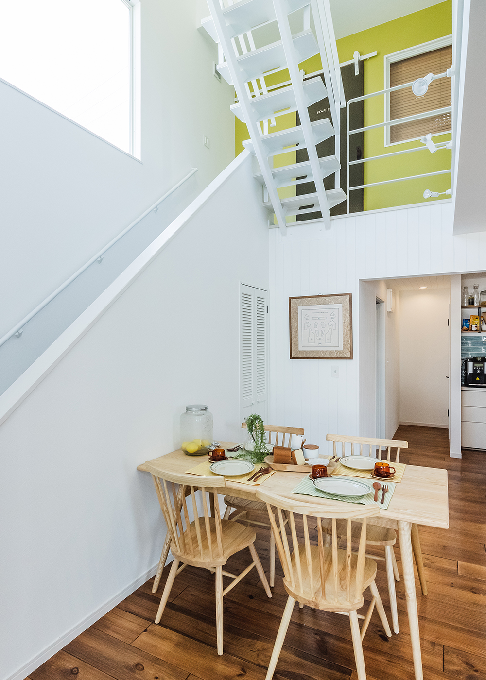 オレンジハウス【静岡市葵区沓谷5-9-14・モデルハウス】【ZERO-CUBE+BOX SKYBALCONY】ダイニング上部の吹き抜け