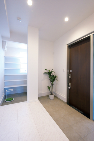 31.2坪の家でもこんなに広い土間空間を実現し、暮らしにゆとりをもたらす