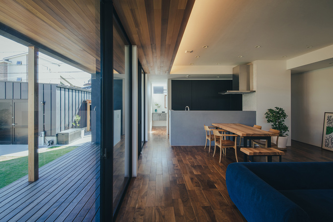 平屋建築ブルーハウス