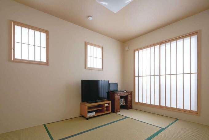 建具も自社で製作。既製品にはない風情が生まれる