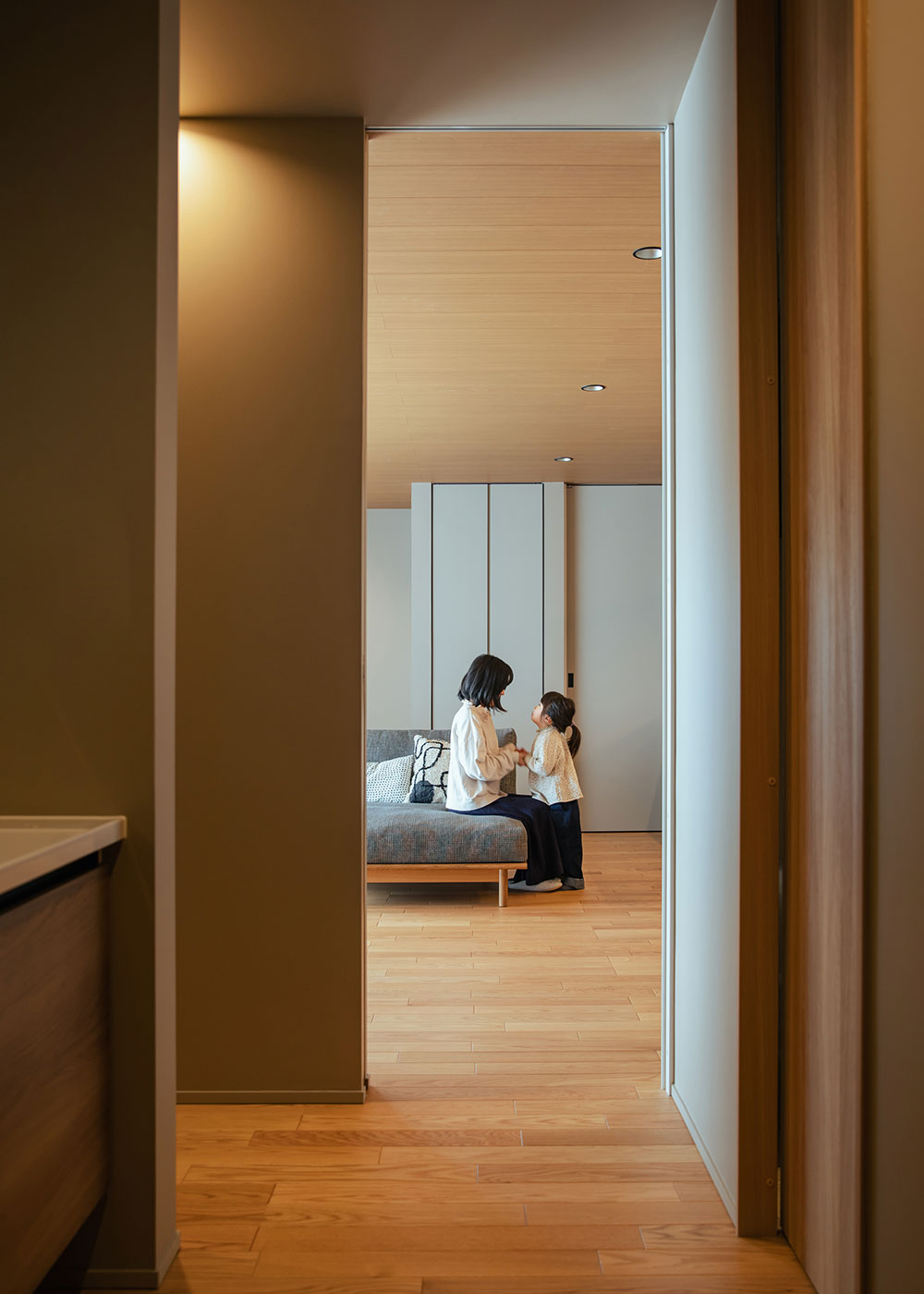 アイ工務店 愛知【デザイン住宅、間取り、平屋】洗面スペースからの眺め