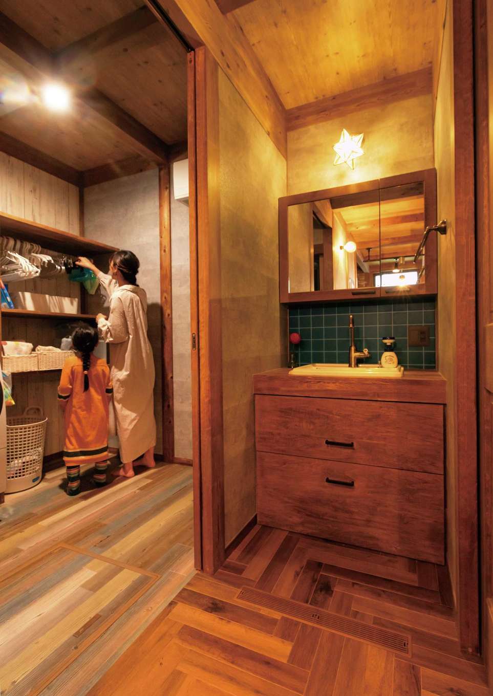 サイエンスホーム【1000万円台、デザイン住宅、趣味】手洗いコーナーと脱衣室を別々に設けて使いやすく