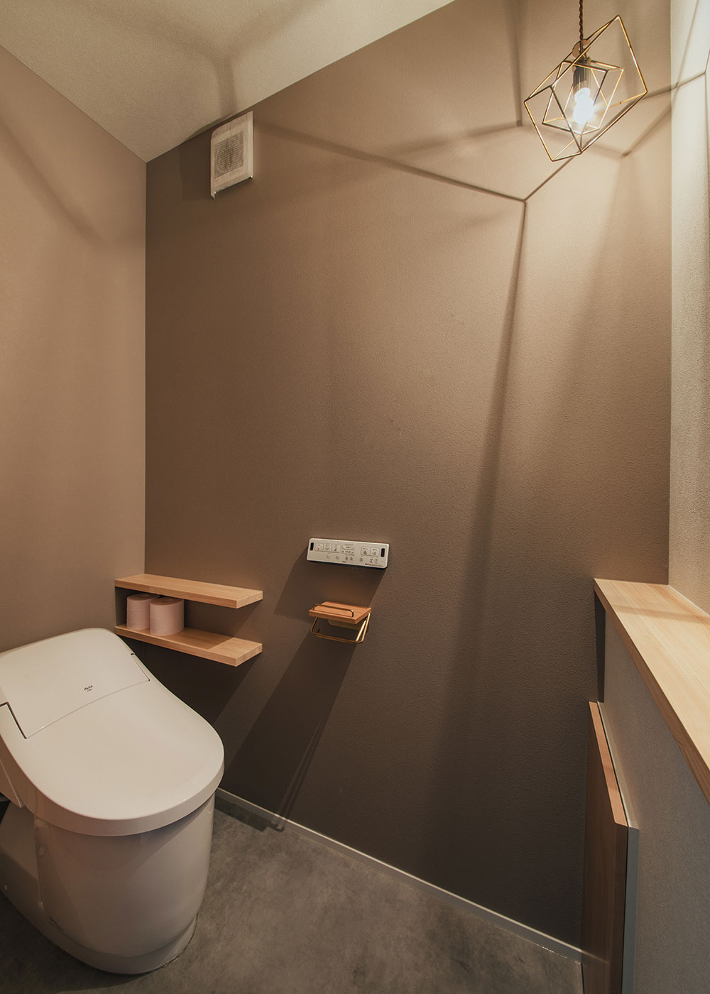 フジモクの家（富士木材）【子育て、間取り、平屋】スタイリッシュにグレーでまとめた