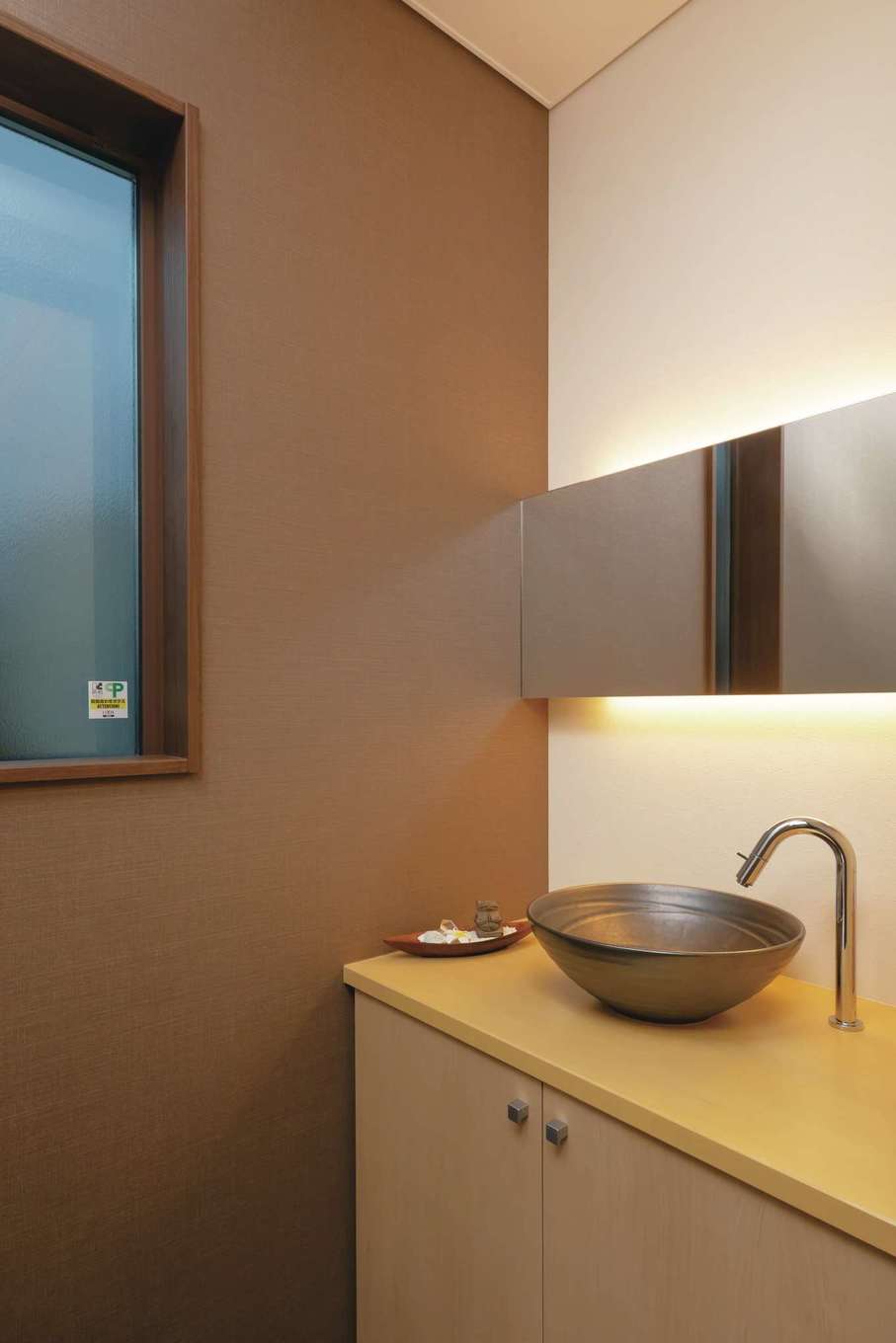 住宅工房 アリアンス【デザイン住宅、趣味、間取り】和の美意識が宿るトイレの洗面台は同社ならではの造作