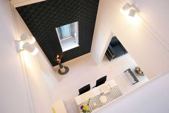 高気密・高断熱性能により、大きな吹き抜けがあっても温度差が少ないので身体に負担がなく、光熱費も抑えられる