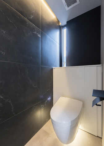 間接照明を効果的に活かしたトイレ