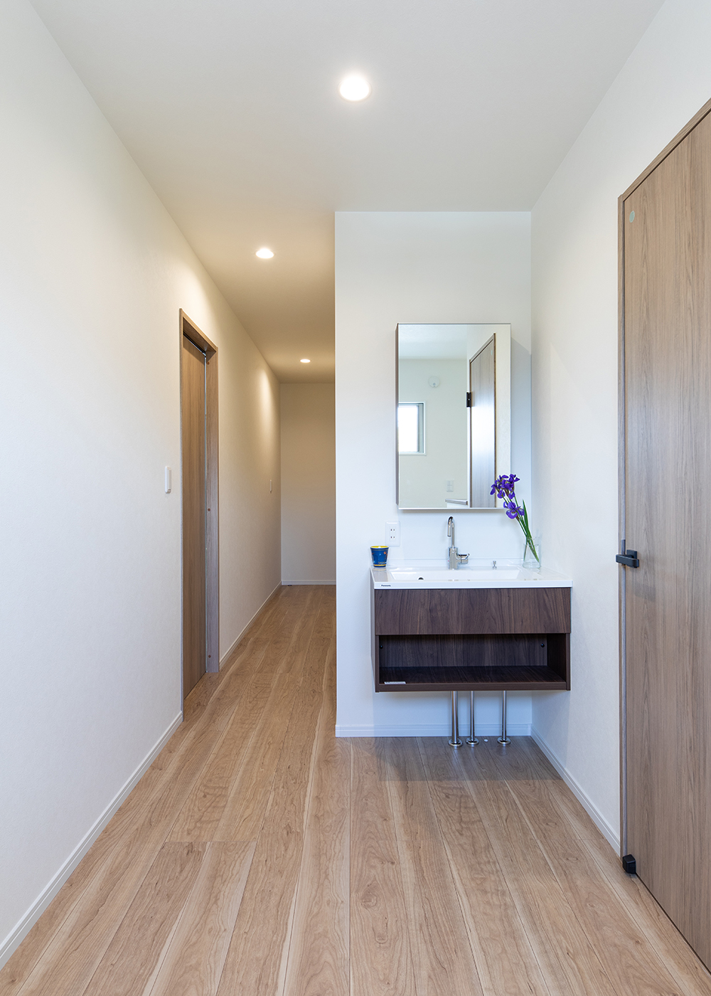 ぽっくハウス静岡（東海ハウス）｜廊下に家族で共有できる洗面台を設置
