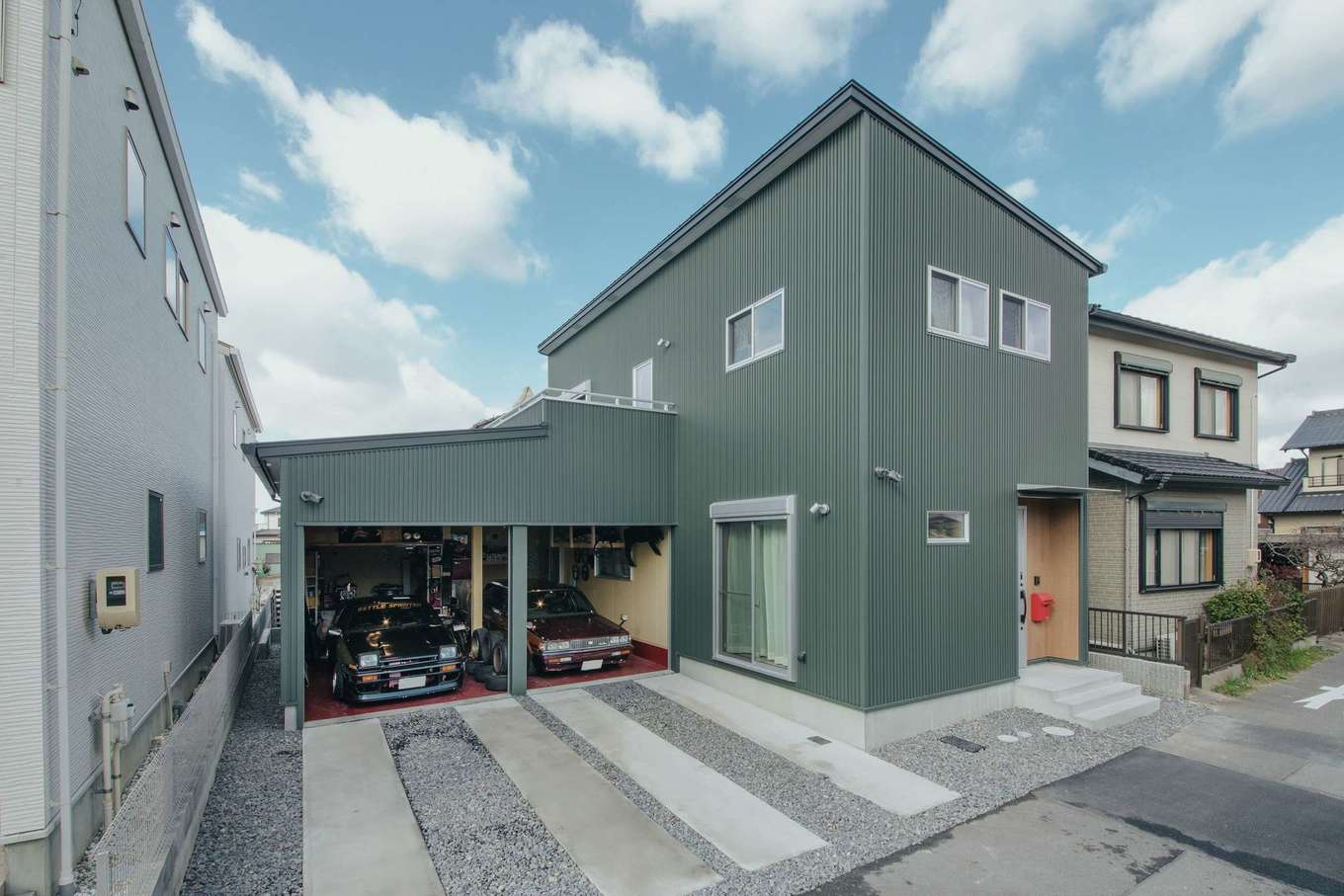 【ガレージハウスの施工例】