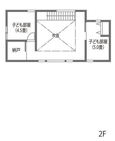 アーキテックス 【グルービー】外は閉じ、中庭から光を招くサーファーズハウス 2階