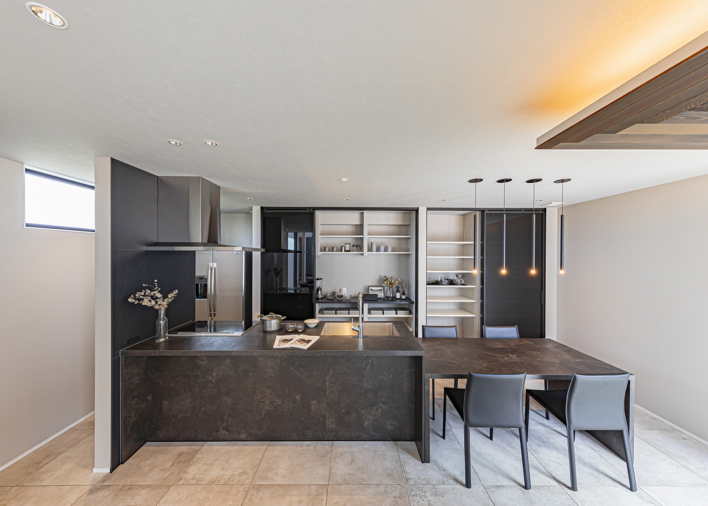 ARRCH アーチ【デザイン住宅、高級住宅、建築家】上質で洗練されたキッチンスペース