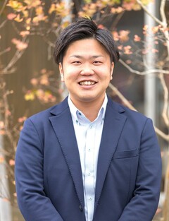 静岡支店長　依光さん